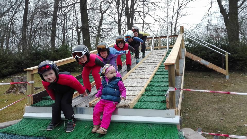 WSV Harzgerode stellt Kleinschanze fertig