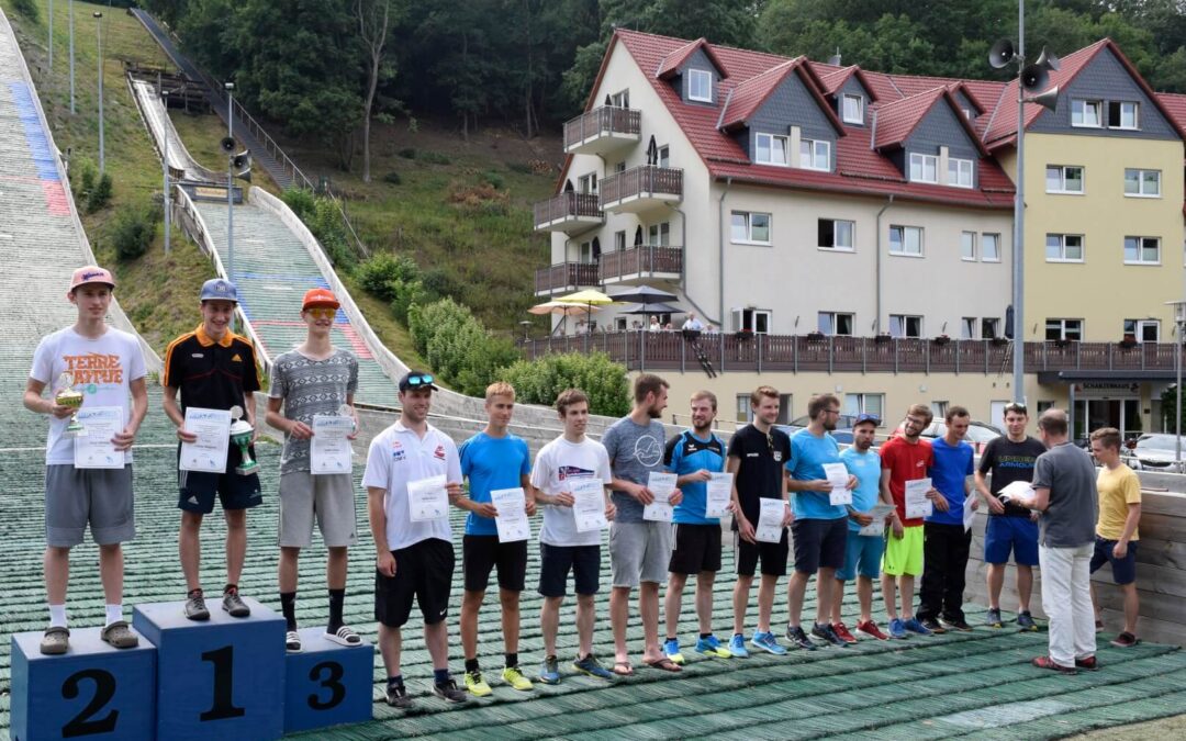 Neuer Schanzenrekord zum Pokalspringen des Oberbürgermeisters
