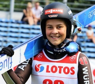 Josephin Laue für Sommer GP in Hinterzarten nominiert